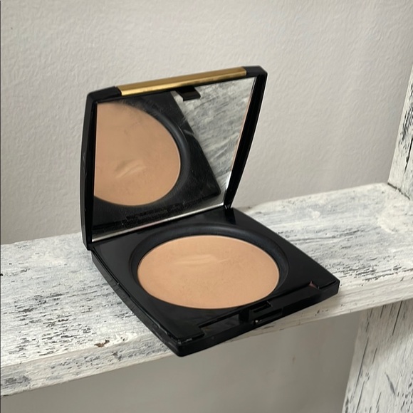 Estee Lauder Other - DUAL FINISH POWDER FOUNDATION 345 sand III